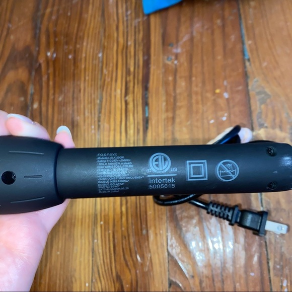 4 for $20  foxybae 25mm curling iron - Picture 4 of 5